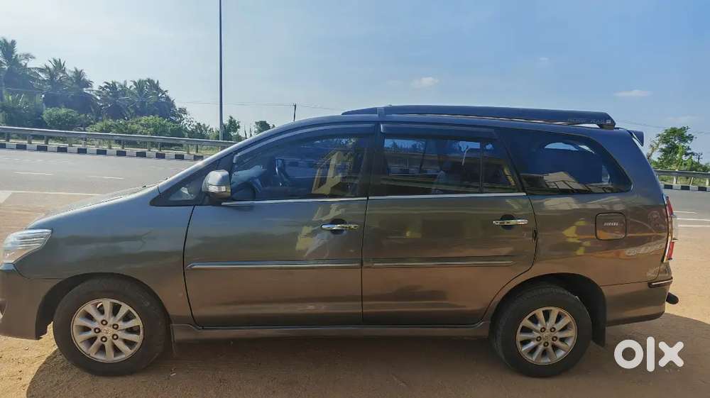 Toyota Innova 2013 Diesel Well Maintained