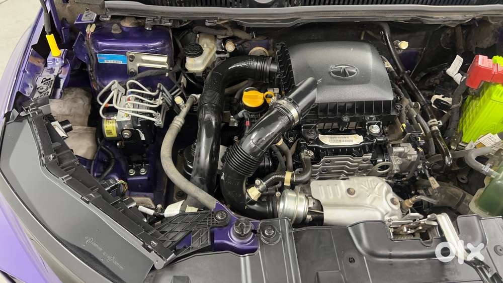 Tata Nexon Fearless Plus S Purple 1.2 Revotron Petrol 7dca Dual Tone..