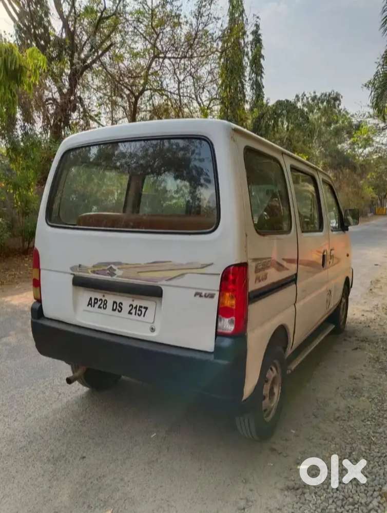 Maruti Suzuki Eeco 2013 Cng & Hybrids Well Maintained
