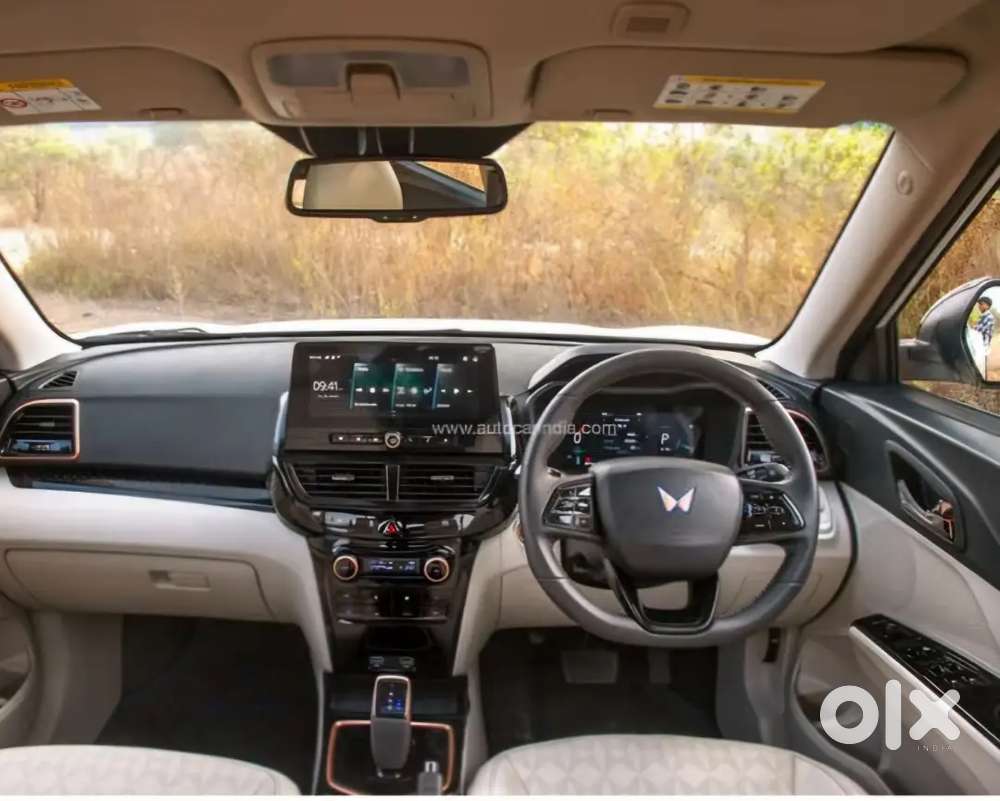 Mahindra Xuv400 Ev 2024 Charger