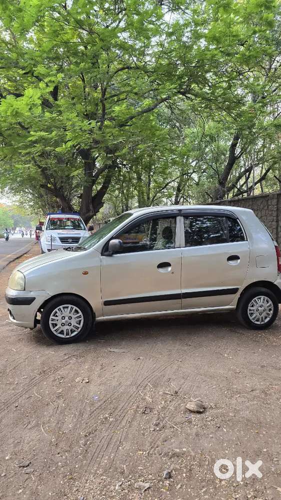 I Want To Sell My Newt And Well Maintained Hyundai Santro Urgently