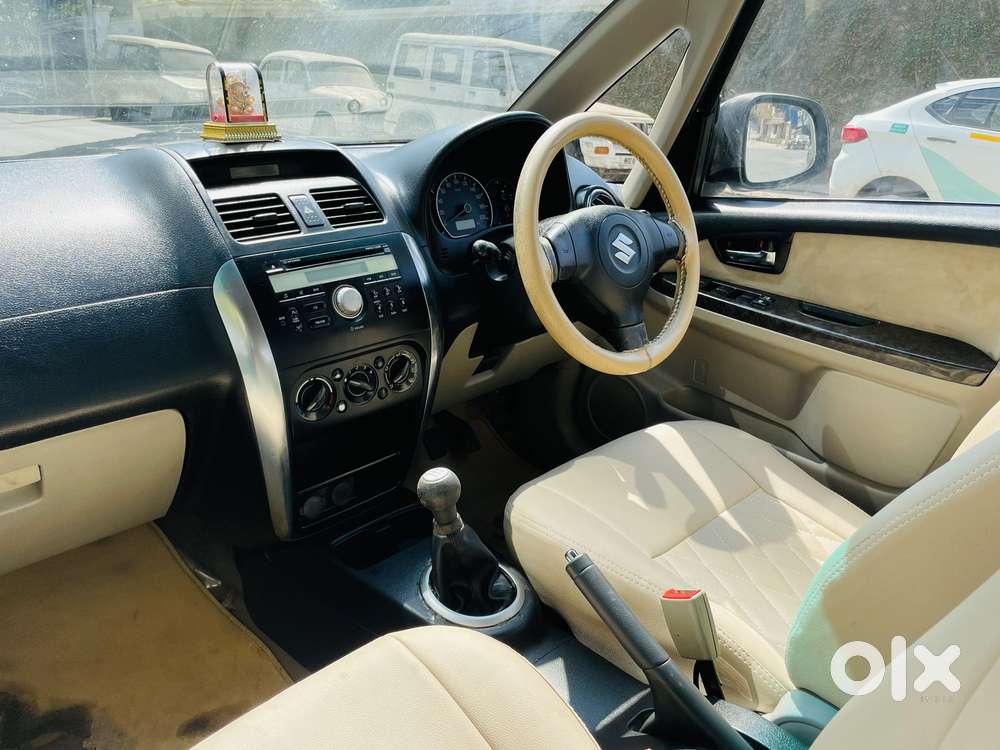 Maruti Suzuki Sx4 Vxi Bsiv, 2013, Cng & Hybrids