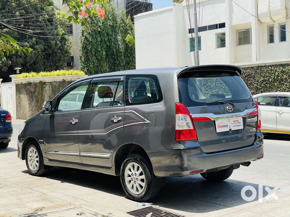 Toyota Innova 2.5 Zx 7 Str Bs-iv, 2014, Diesel
