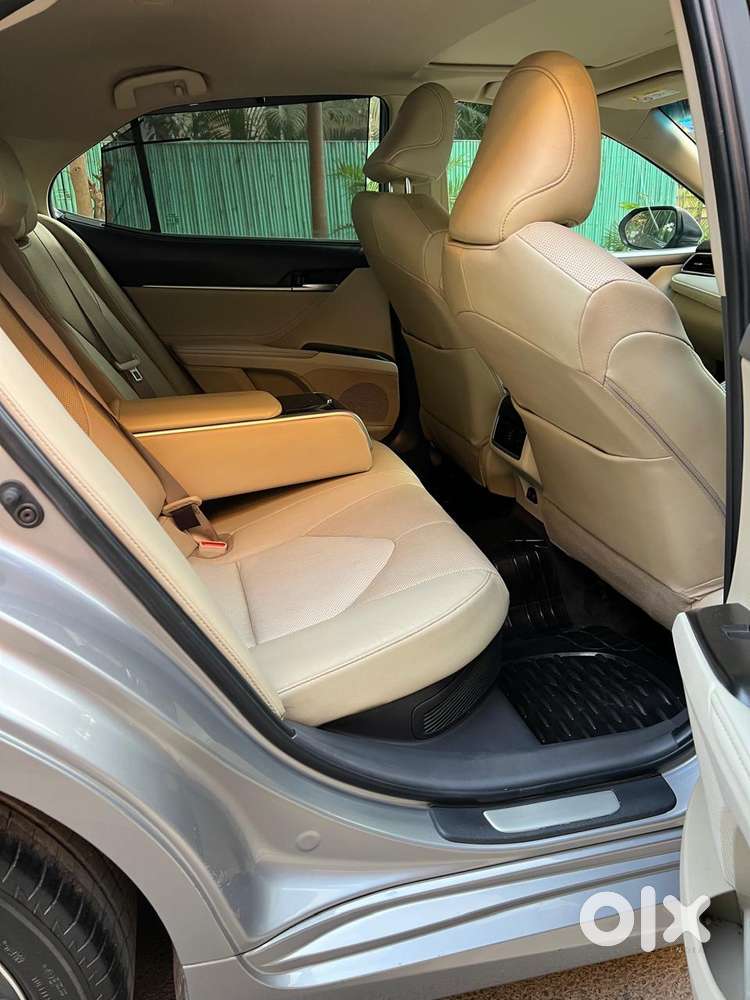 Toyota Camry Hybrid, 2024, Petrol