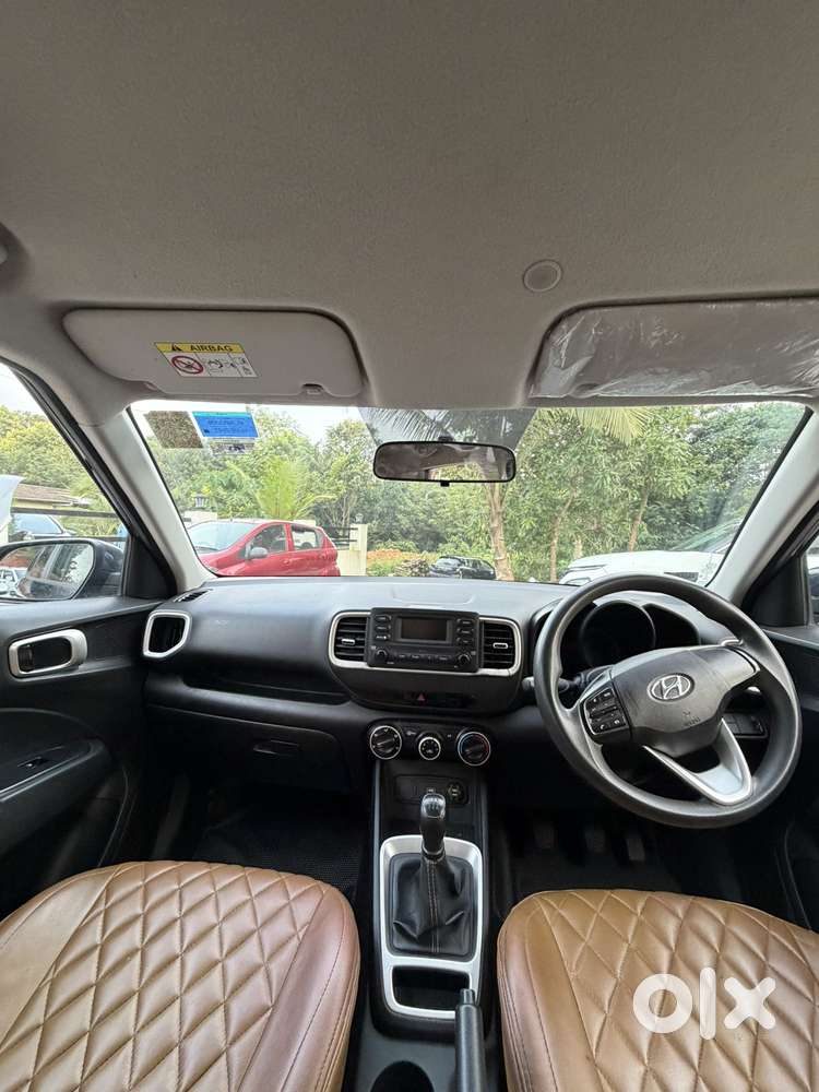 Hyundai Venue S 1.2 Petrol, 2021, Petrol
