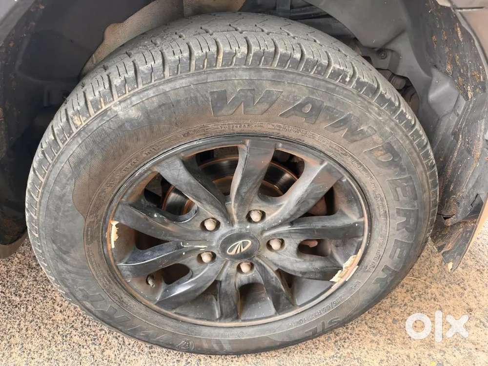 Best Condition Duel Tone Raw Power Xuv 500 W10 Top Model