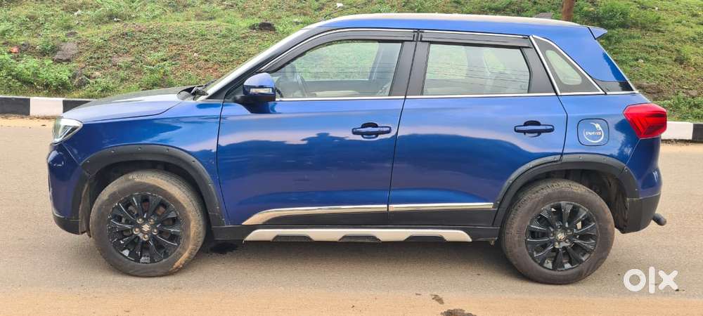 Maruti Suzuki Brezza 1.5 Zxi Smart Hybrid, 2021, Petrol