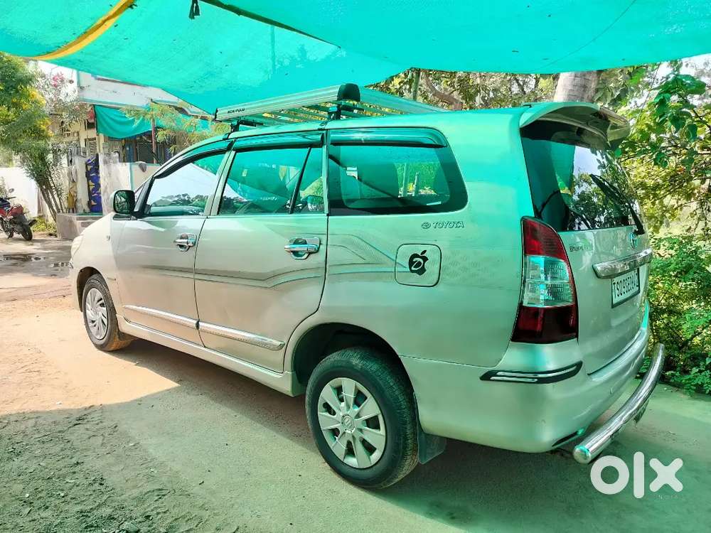 Toyota Innova 2013