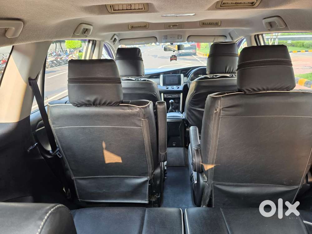 Toyota Innova Crysta