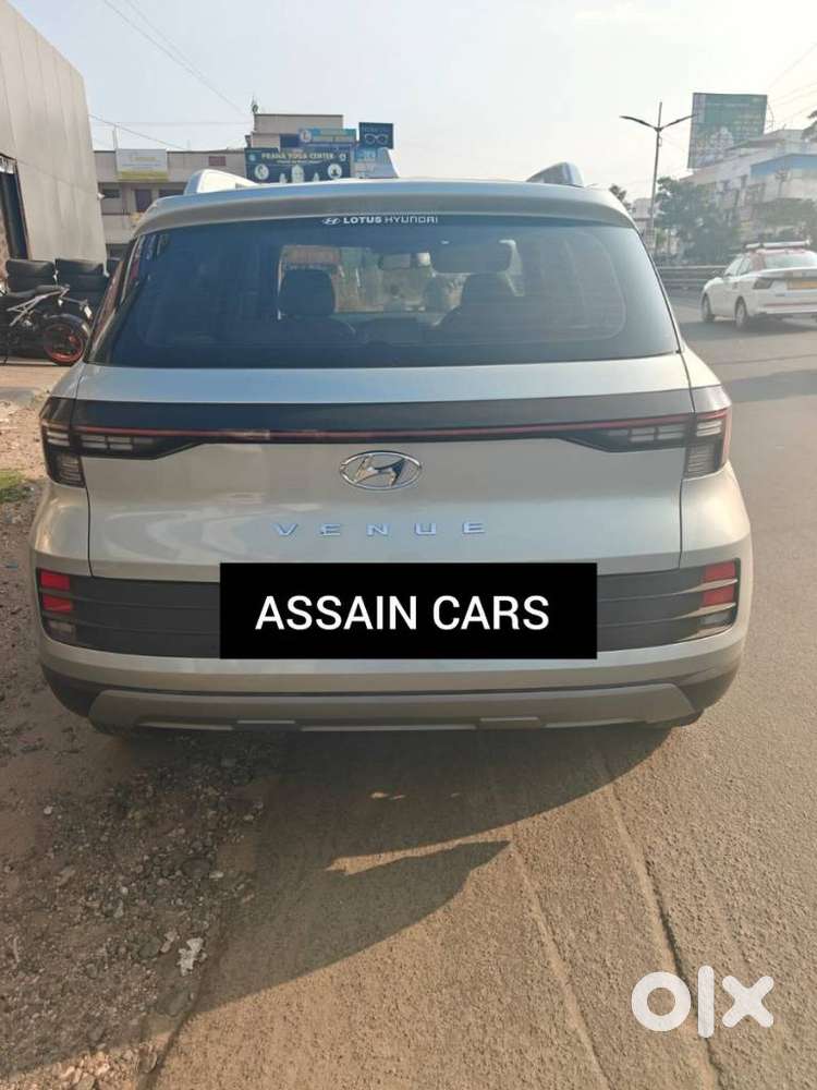 Hyundai Venue S Plus Mt 1.2 Kappa, 2023, Petrol