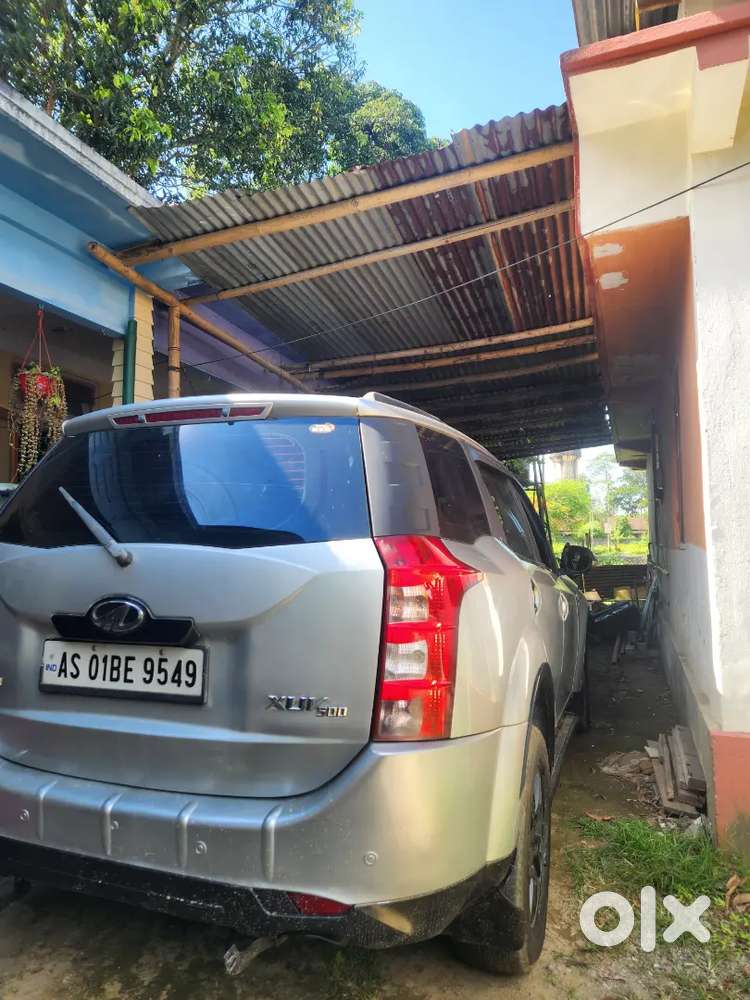 Mahindra Xuv500 2013 Diesel 80000 Km Driven