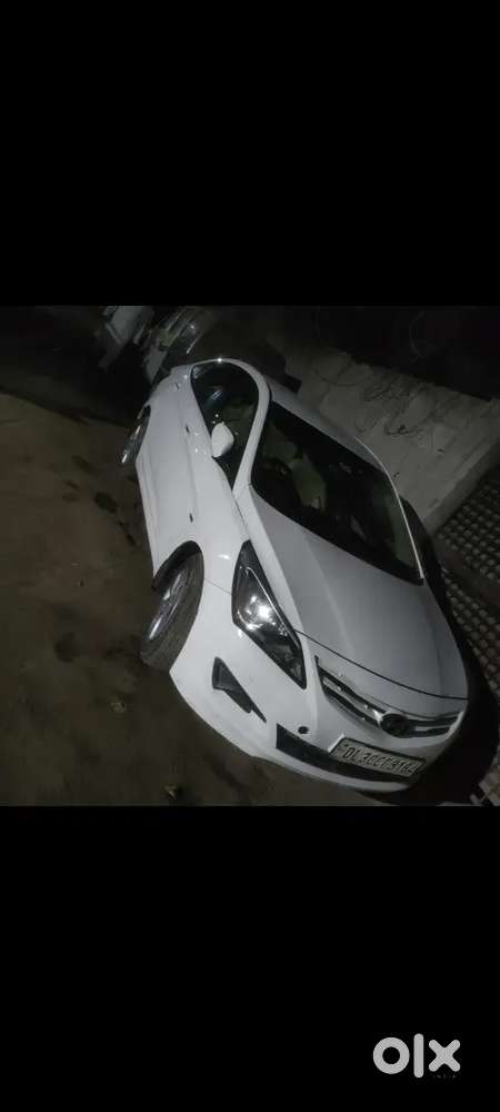 Hyundai Verna 2016 Diesel 98425 Km Driven