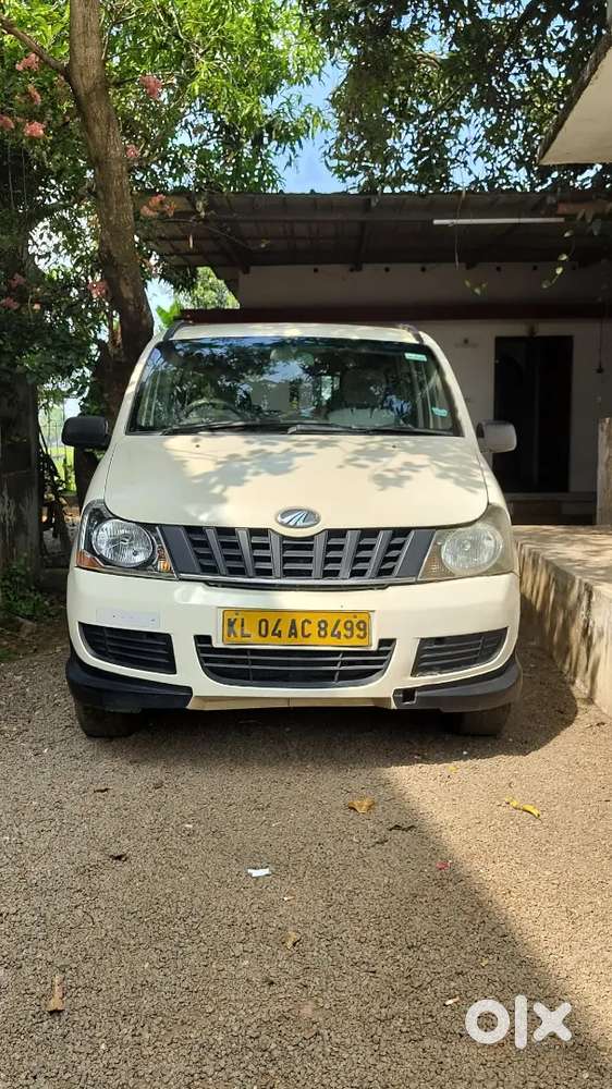 Mahindra Xylo 2012