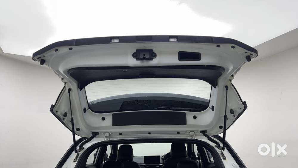 Tata Nexon Fearless Plus S 1.2 Revotron Petrol 7 Dca  Dt, 2024, Petr..