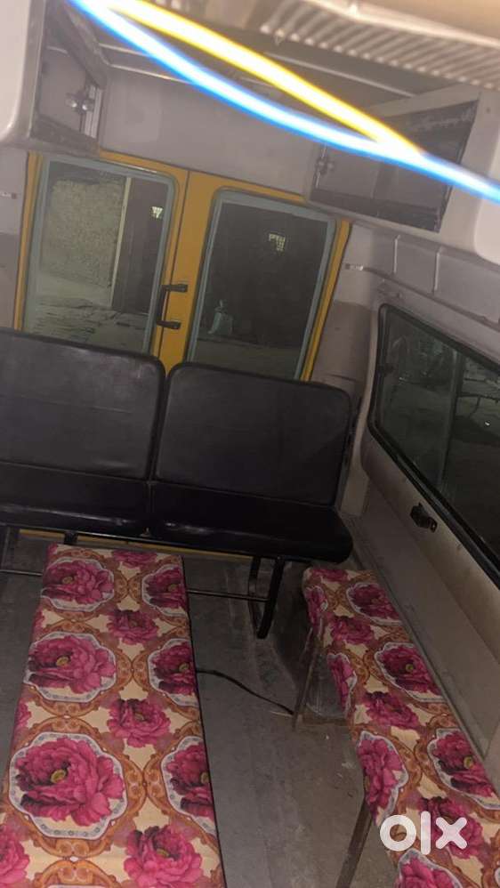 Tata Winger 2017 Diesel 88552 Km Driven