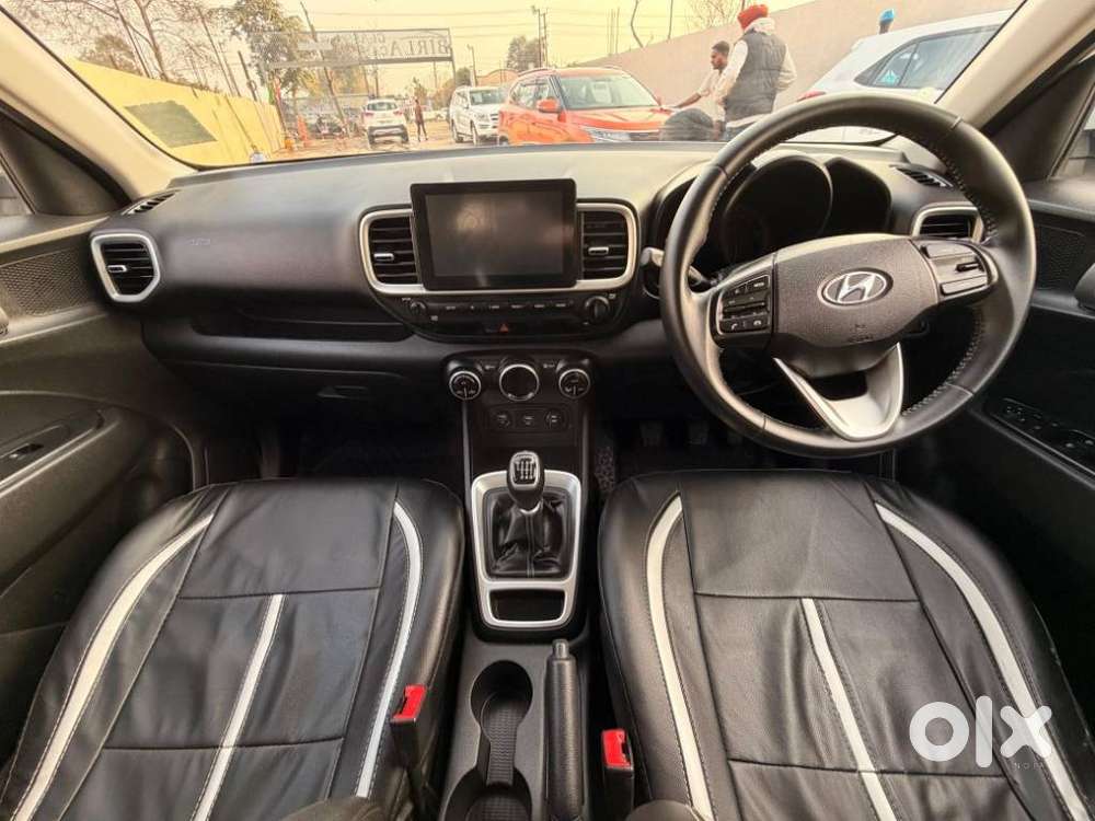 Hyundai Venue Sx Mt, 2020, Petrol