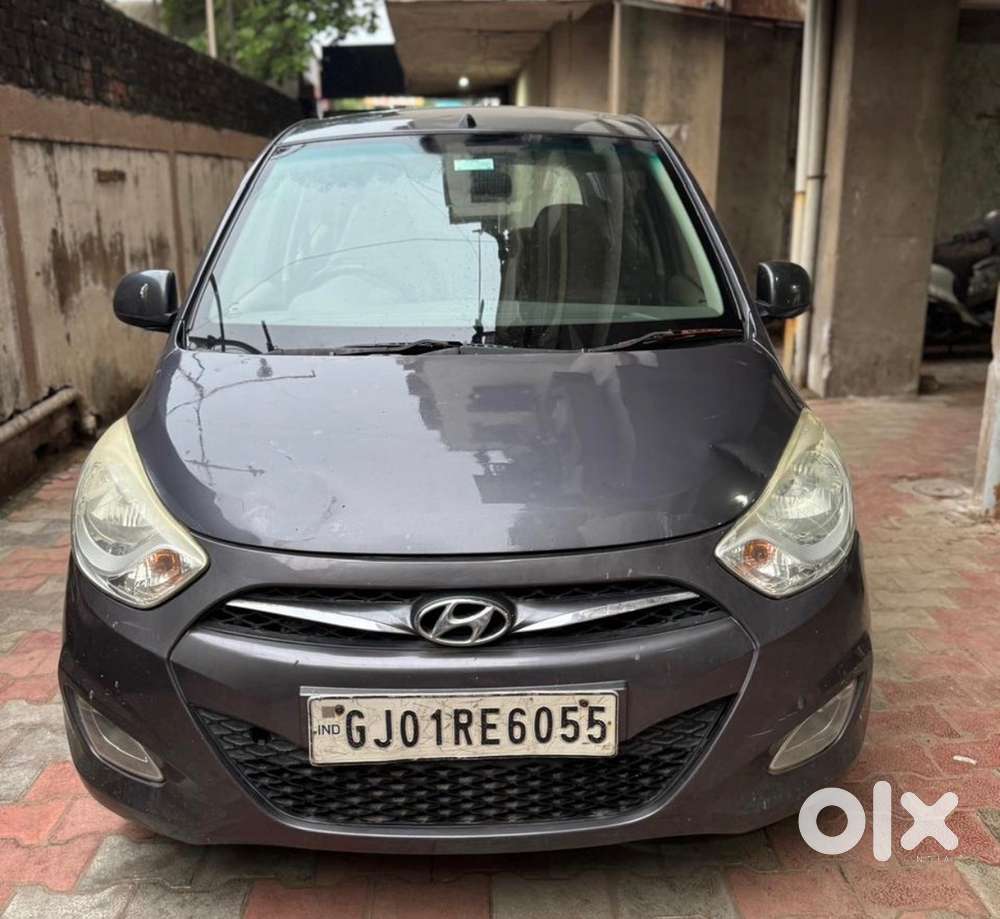 Hyundai I10 Sportz 2015 Petrol