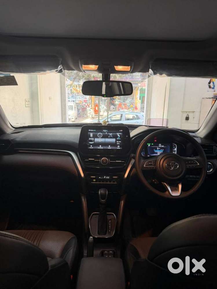 Toyota Urban Cruiser Hyryder 1.5 V Hybrid, 2024, Petrol