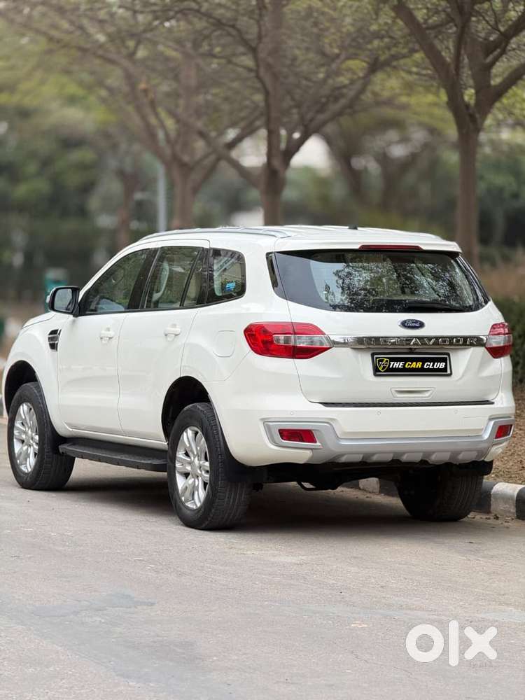 Ford Endeavour 2.2 Trend At 4x2, 2016, Diesel