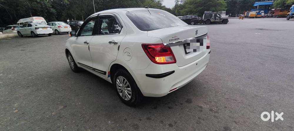 Maruti Suzuki Dzire 1.2 Vxi, 2023, Petrol