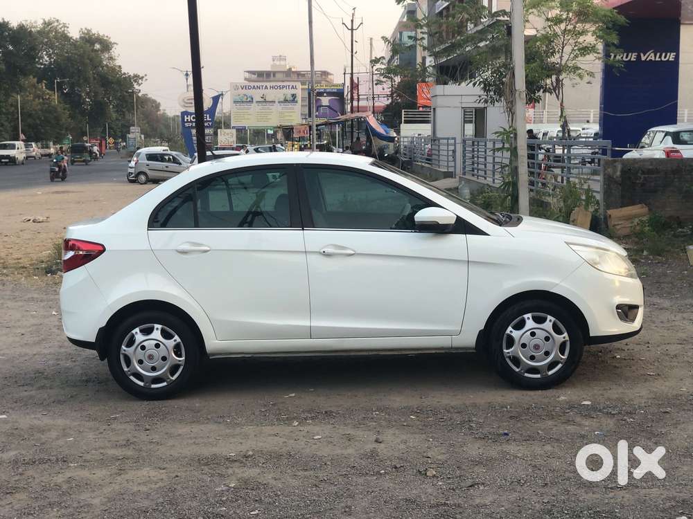 Tata Zest Revotron 1.2t Xms, 2016, Petrol