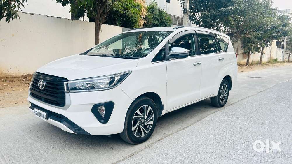 Toyota Innova Crysta [2020-ongoing] 2.4 Gx At 7 Str, 2021, Diesel