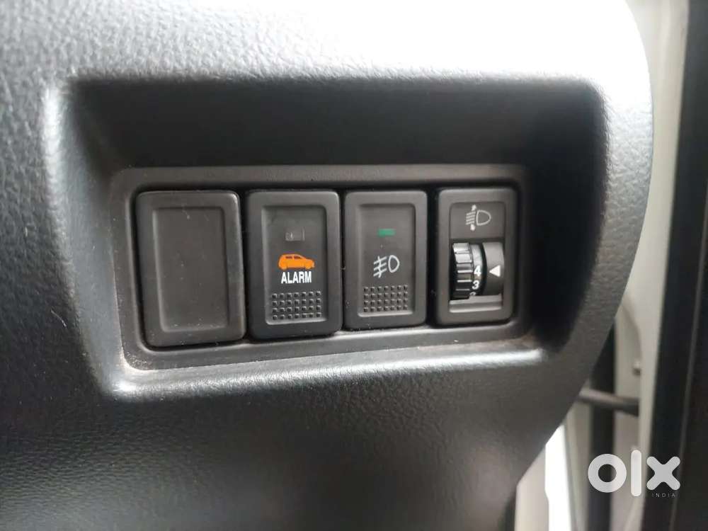 Maruti Suzuki Swift 2014 Petrol 33000 Km Driven