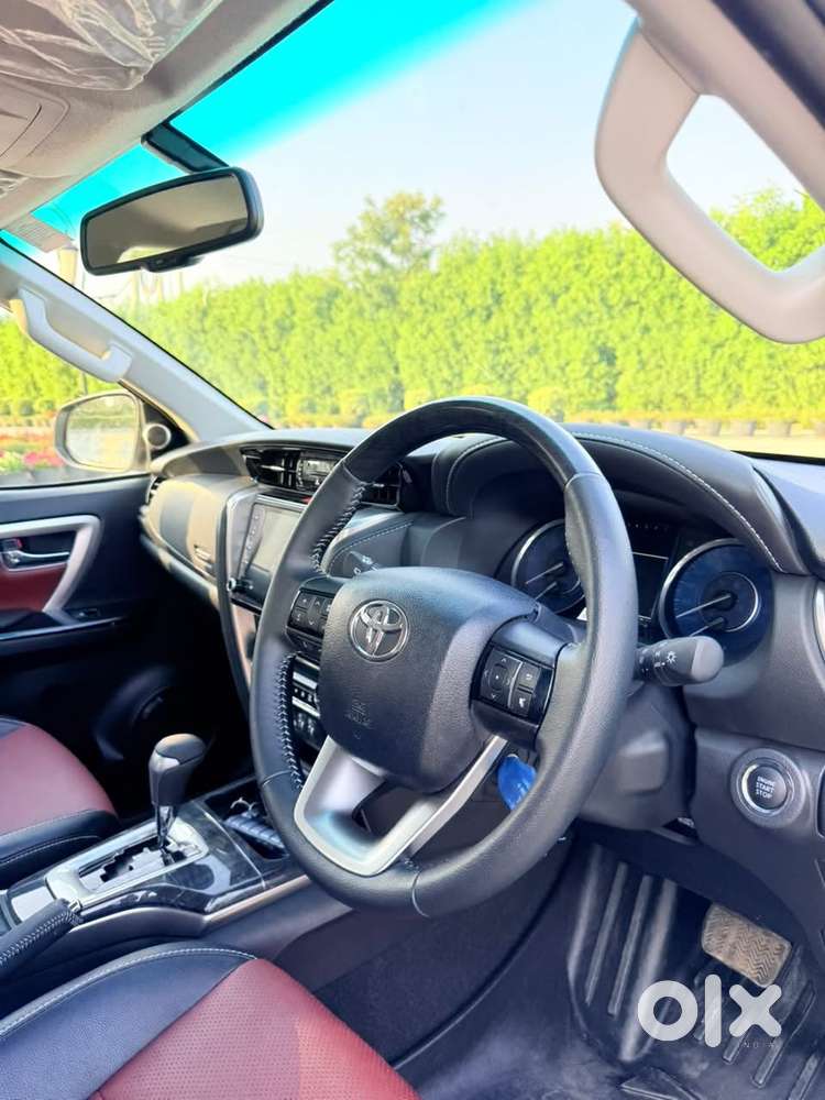 Toyota Fortuner Leader Edition (at), 2026, Diesel