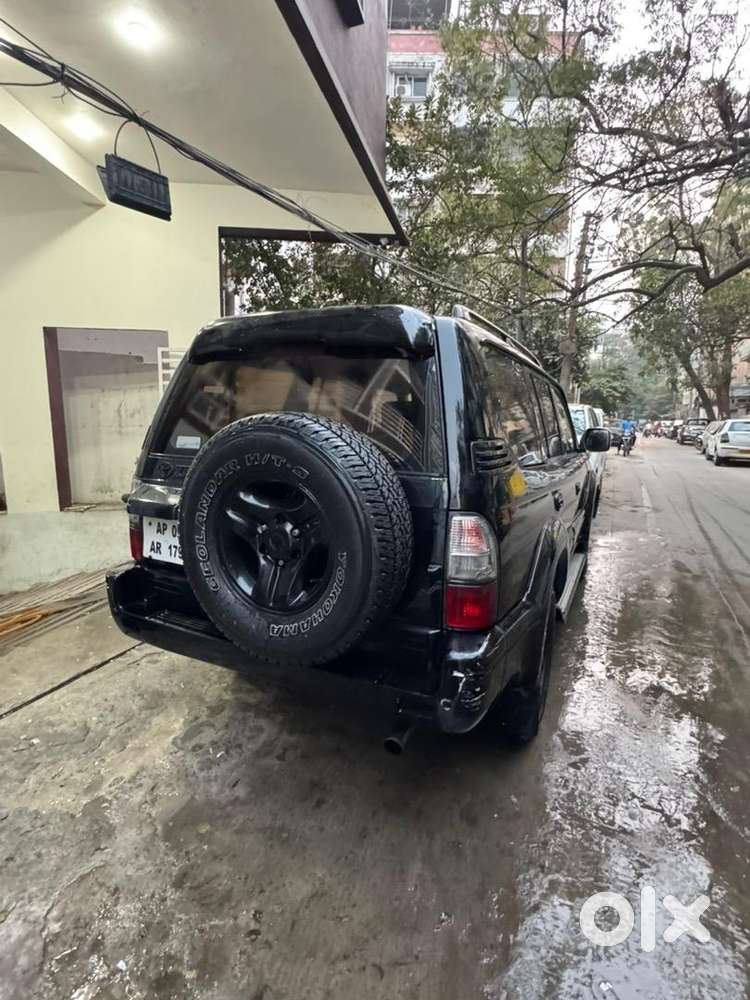 Toyota Land Cruiser Prado 2003 Diesel Automatic 4x4 125000 Km Driven