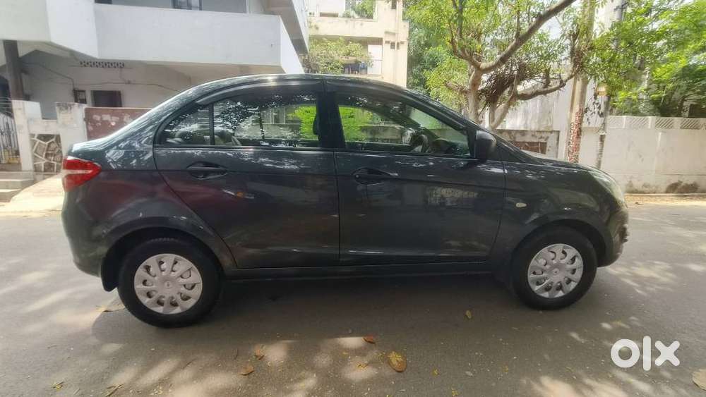 Tata Zest 1.2 Revotron Xe, 2017, Petrol