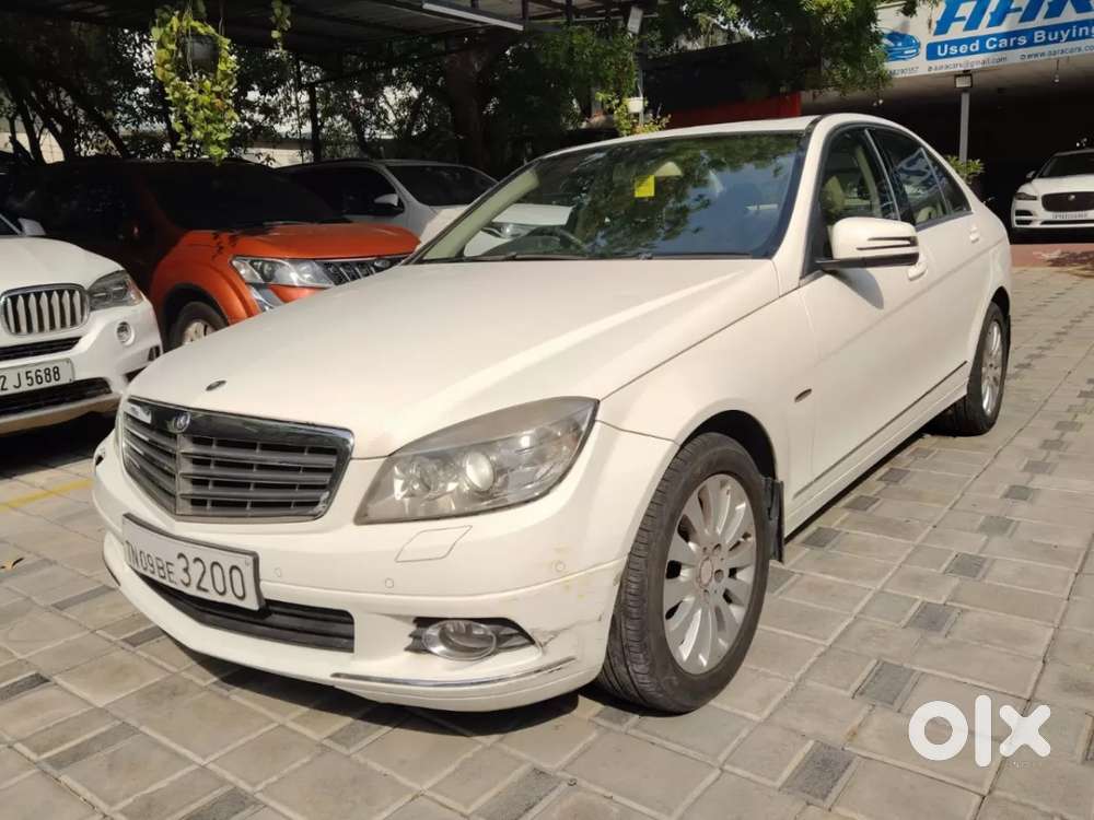 Mercedes-benz C-class 200 K Elegance Mt, 2010, Petrol