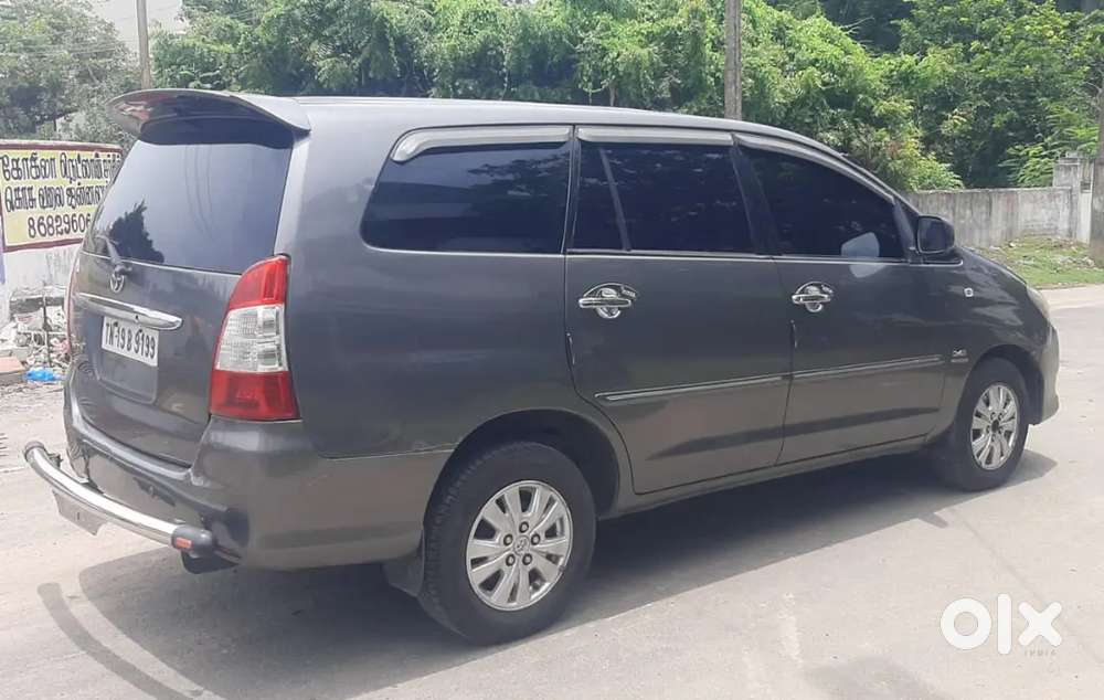 Toyota Innova V
2010 Model 

Fc Upto 2030