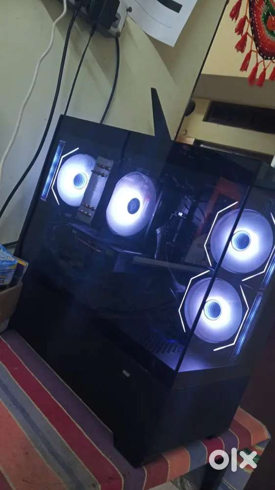 High end 1year old gaming and editing pc no bargaining