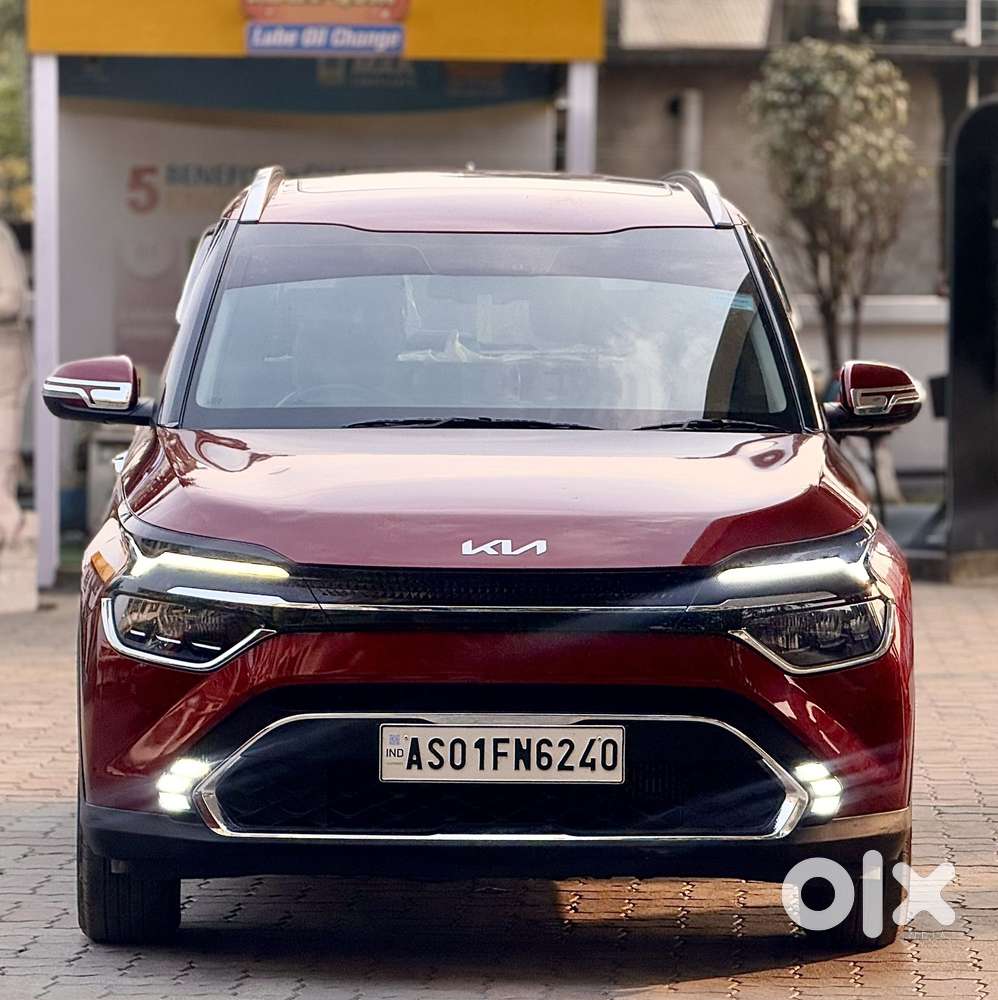 Kia Carens 1.5 Luxury Plus Turbo 7 Str, 2023, Petrol