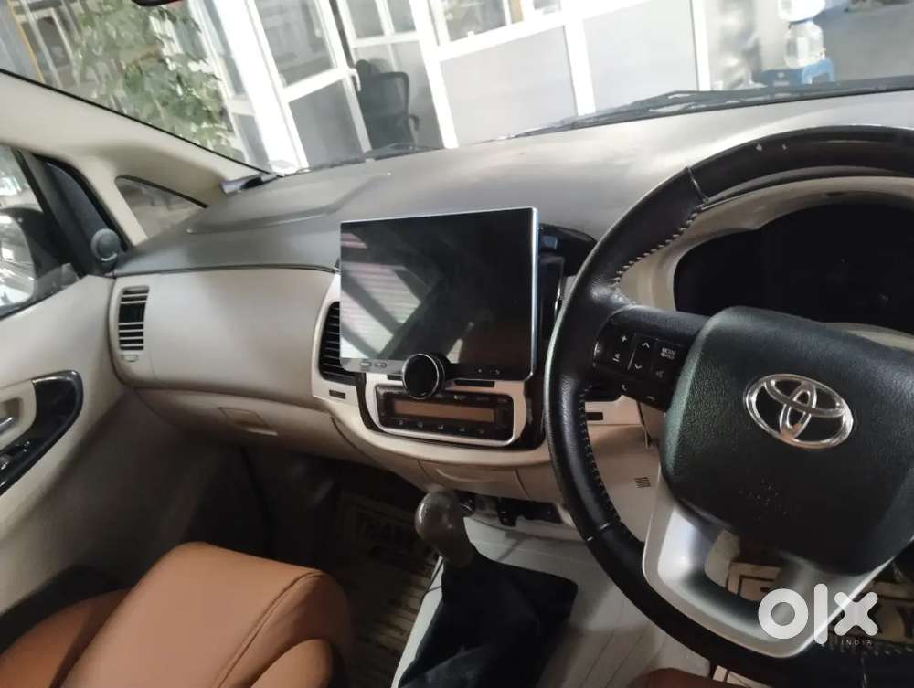 Toyota Innova 2009 Diesel Well Maintained