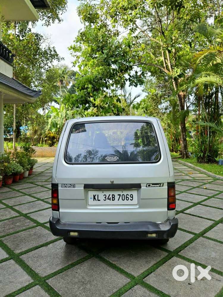 Maruti Suzuki Omni 8 Seater, 2012, Petrol