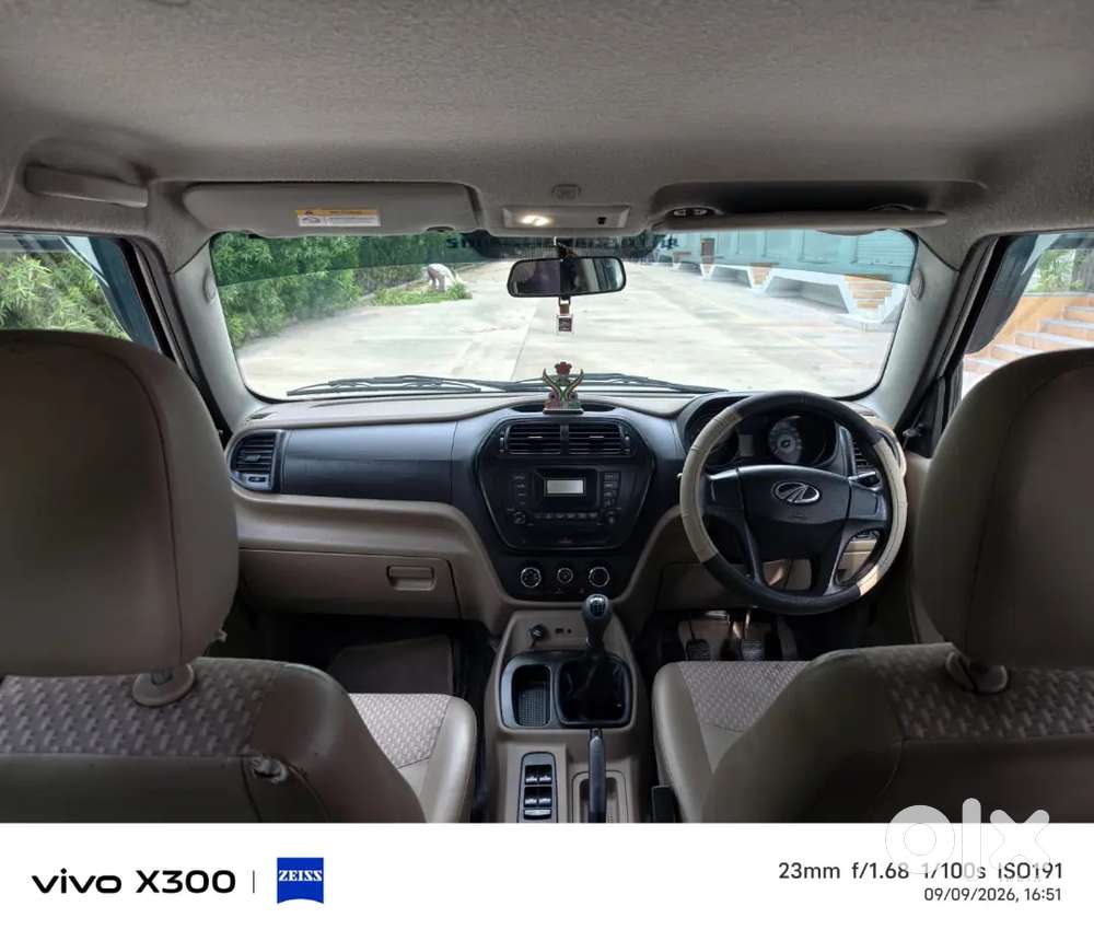 2018 Mahindra Tuv300 T6+ Diesel | 2nd Owner