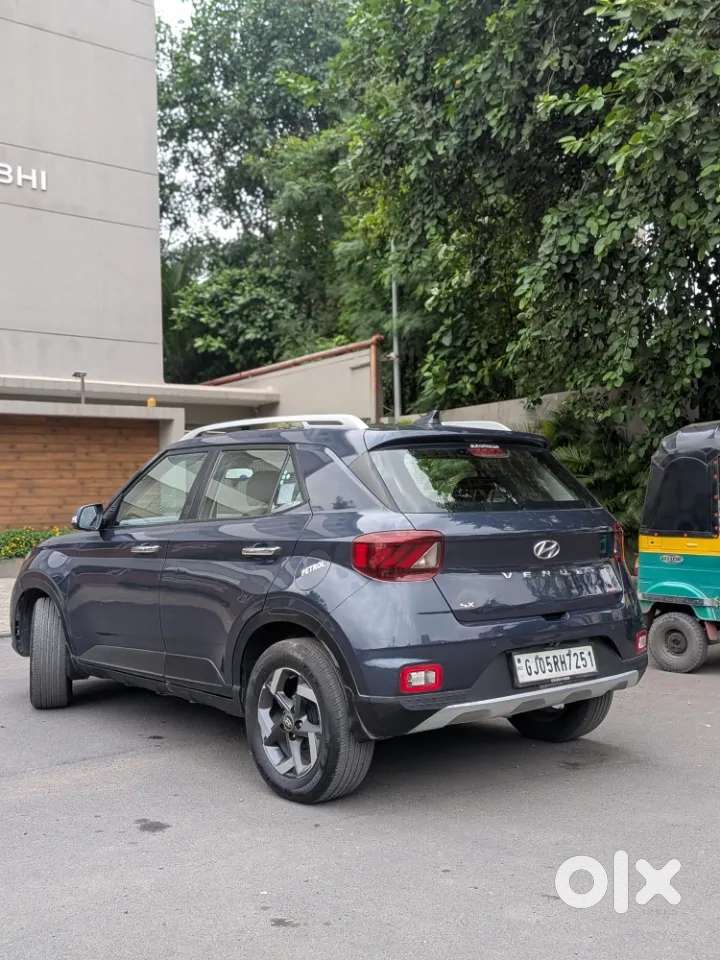 Hyundai Venue Sx Plus Turbo Dct, 2019, Petrol