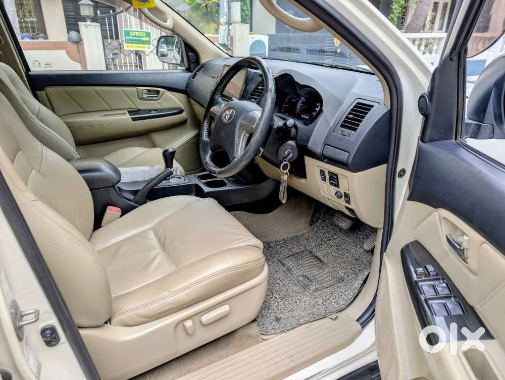 Toyota Fortuner 3.0 4x2 Automatic, 2014, Diesel