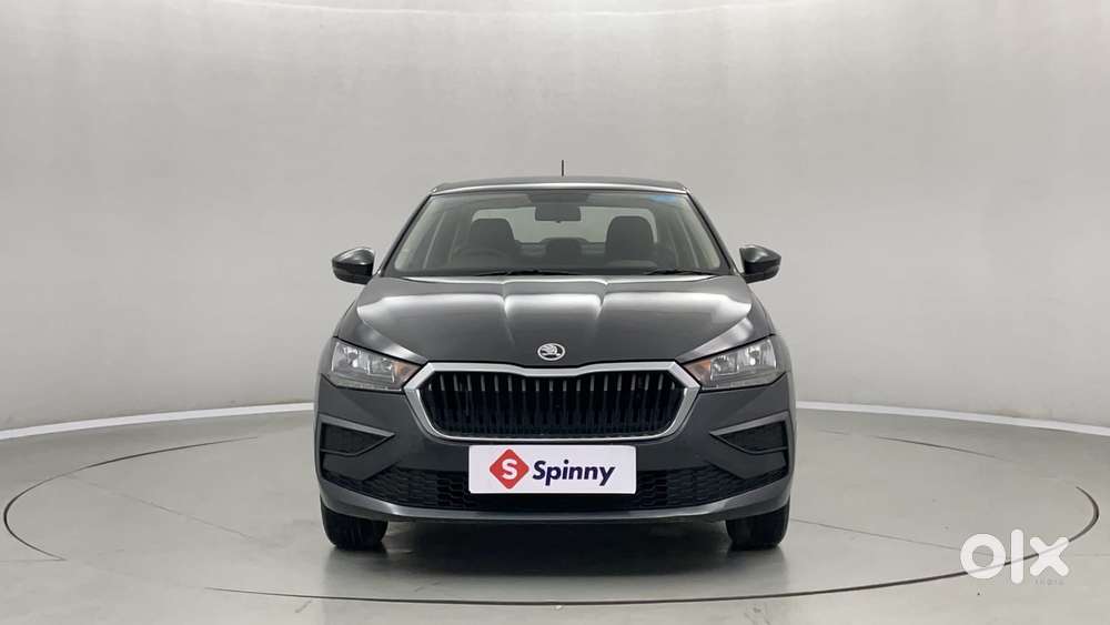 Skoda Slavia Active 1.0l Tsi Mt, 2022, Petrol