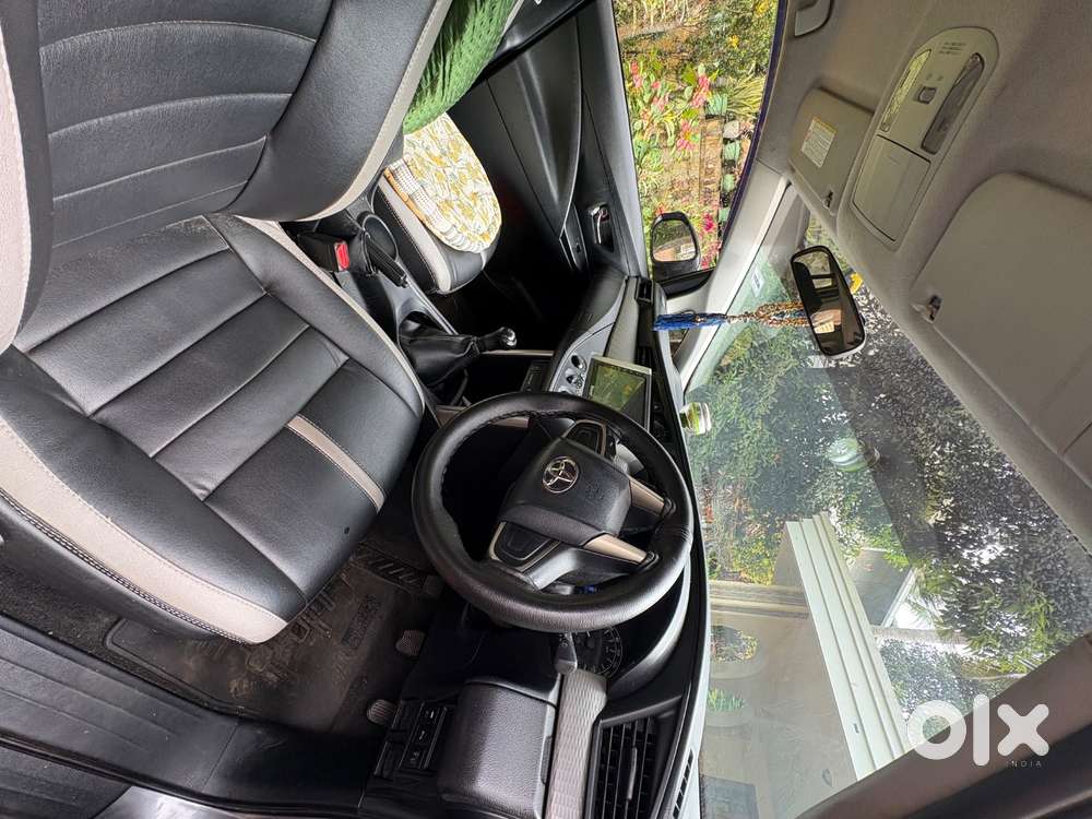 Toyota Innova Crysta 2016 Diesel 7-str