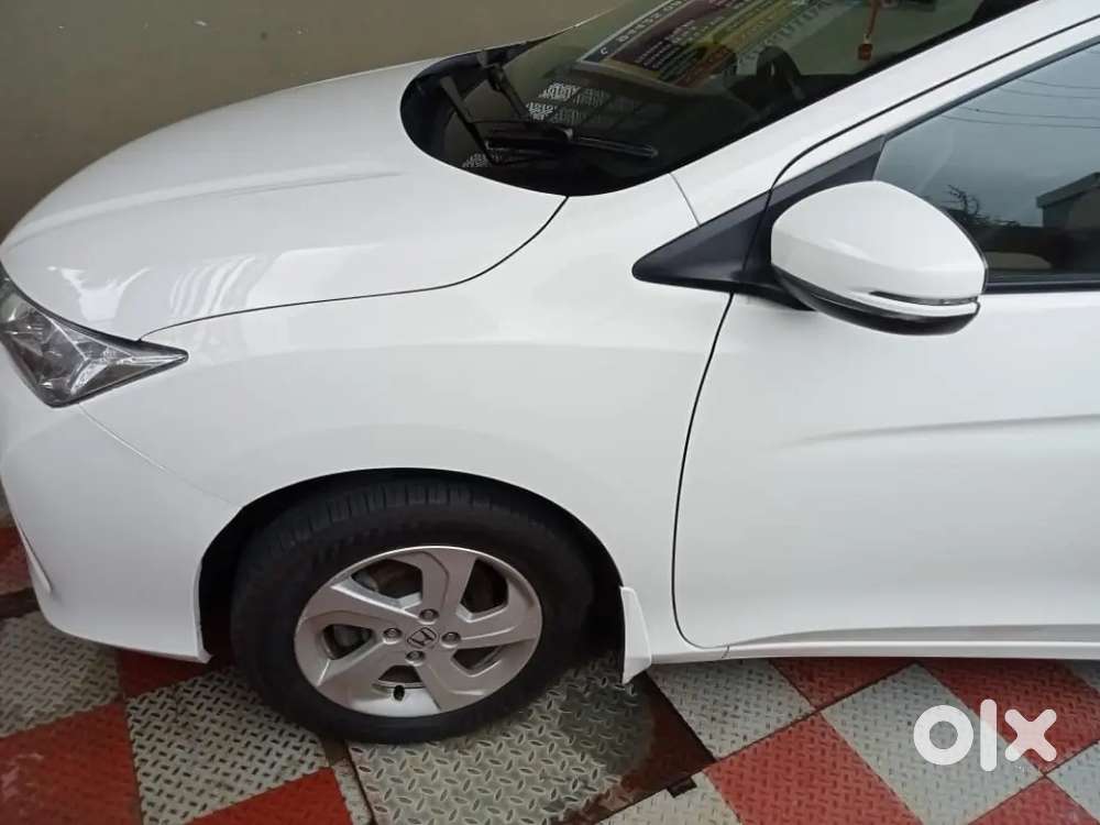Honda City 2014 Petrol Manual, White Colour, Very Good Condition ,