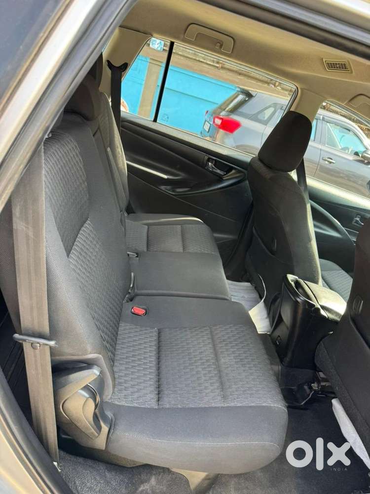 Toyota Innova Crysta 2018 Diesel 40000 Km Driven
