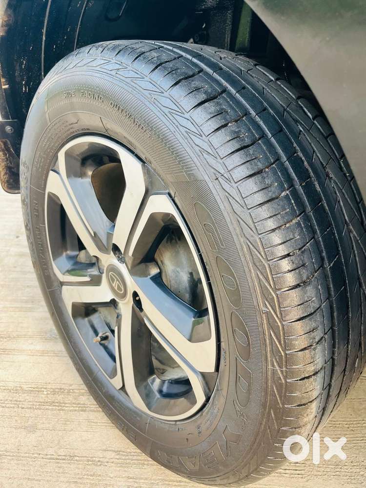 Tata Nexon 1.2 Revotron Xz Plus, 2022, Petrol