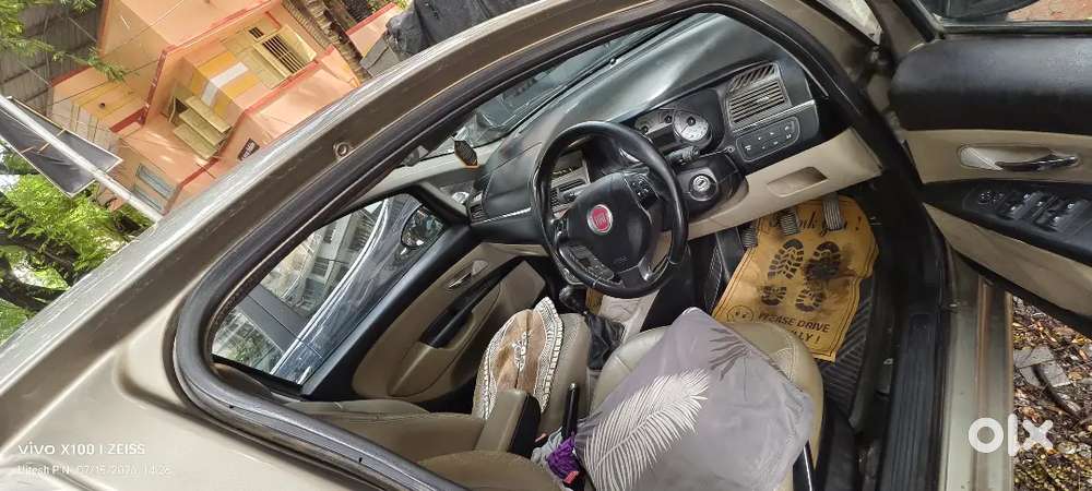 Fiat Linea 2012 Car