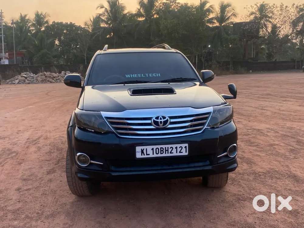 Toyota Fortuner Legender 2011