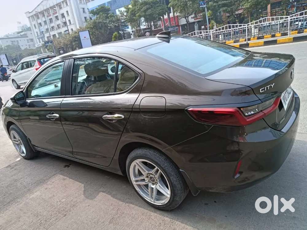 Less Driven Honda City Zx Cvt  10k Km  Petrol  Excellent Condition