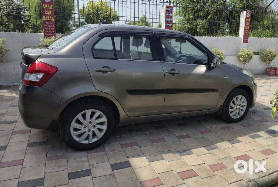 Maruti Suzuki Swift Dzire Zdi Bsiv, 2015, Diesel