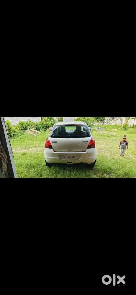 Maruti Suzuki Swift 2009 Petrol Manual