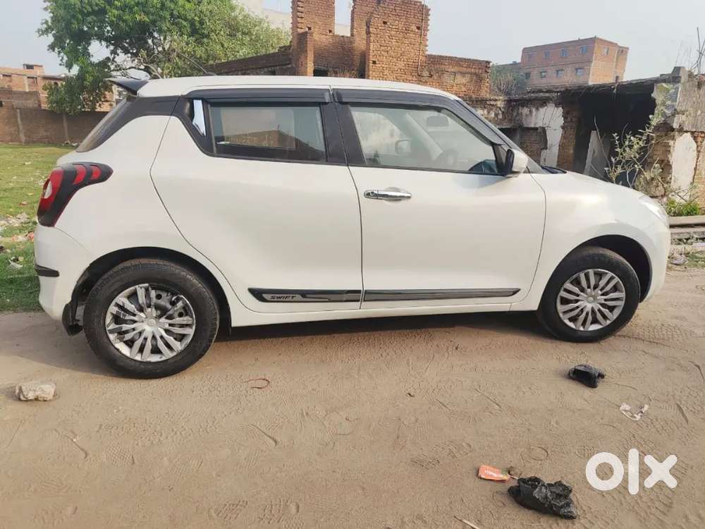Maruti Suzuki Swift 2022 Manual Petrol